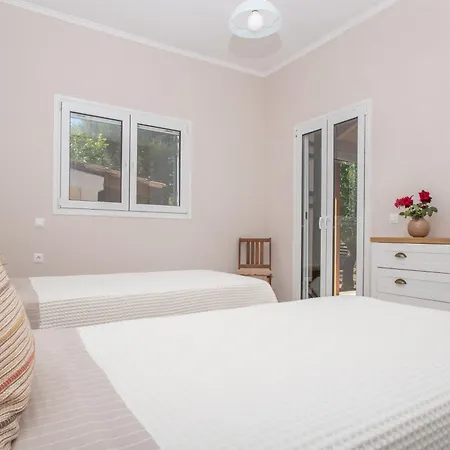 Holiday home Korfoula - Peaceful Retreat In Zante